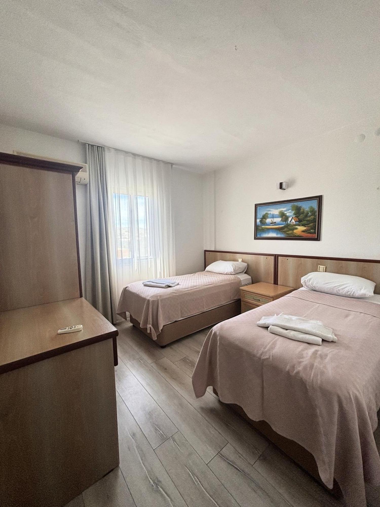 Fora Apart Otel Çeşme Exterior foto